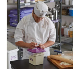 Conteneur gradué transparent en polypropylène 7.6L / 8QT - Cambro