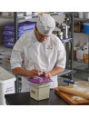 Polypropylene transparent graduated container 7.6L / 8QT - Cambro