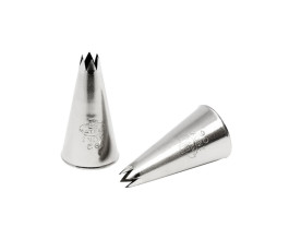 Set of 2 fluted nozzles in...
