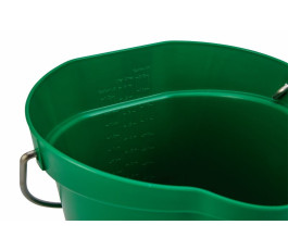 Vikan 6L graduated bucket with spout - Green
