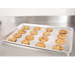 Vollrath perforated aluminum baking tray (65x45x2.5cm)