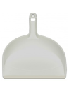 White food scoop, soft edge